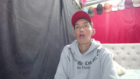 anyu online show from February 7, 4:10 pm