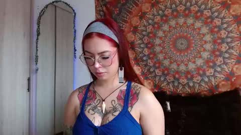 aphrodite__bloom online show from September 19, 5:16 pm