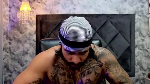 Apolo online show from October 3, 1:48 am