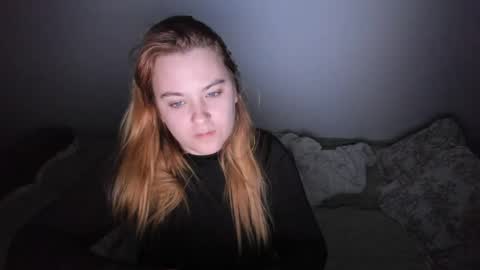 appleyummybuns online show from May 31, 7:59 pm