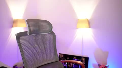 insta appolo master online show from April 18, 4:25 am