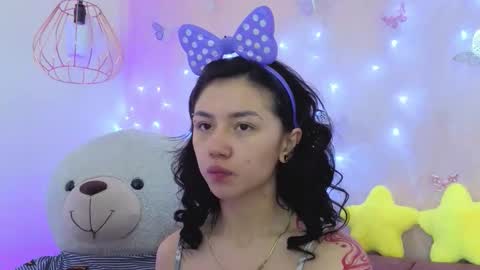   online show from December 17, 12:34 pm