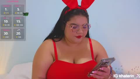 khaterin online show from April 22, 11:28 am