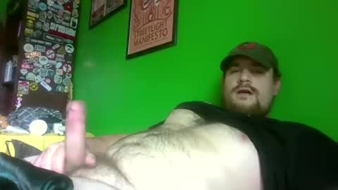 aquadad182 online show from April 21, 7:10 pm