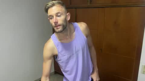 Aquilesmade online show from December 8, 4:50 pm