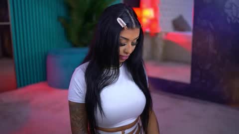 arabellaposh online show from November 11, 7:54 am