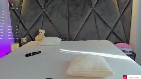 IsaBella online show from March 5, 8:32 am