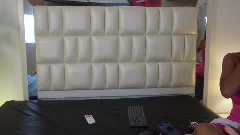   online show from January 25, 3:09 am