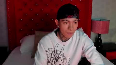 AresPaxton online show from March 20, 11:37 am