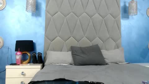 aretialisya online show from March 12, 6:06 am