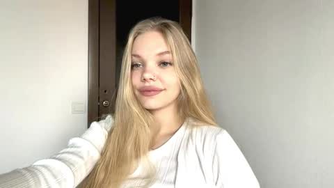 Amelia online show from November 26, 5:59 am