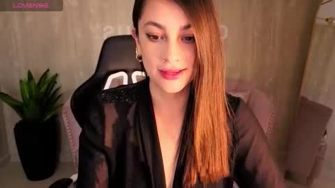 Aria95 a online show from December 18, 8:59 pm