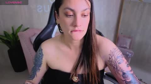 Aria95 a online show from March 15, 6:11 pm