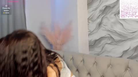 aria_mila online show from September 24, 10:44 am