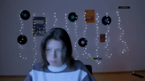 aria_wild_ online show from March 7, 10:48 am