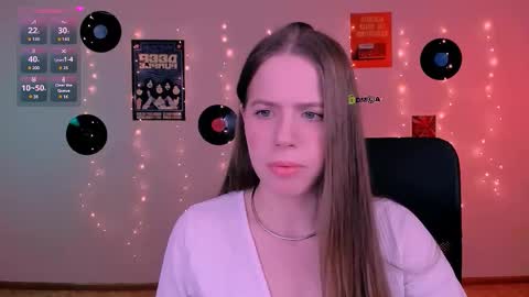 aria_wild_ online show from March 31, 8:48 am