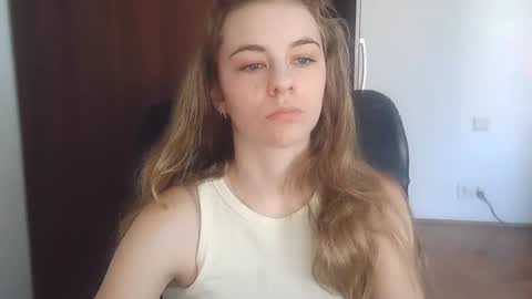 AriaCreazy online show from June 26, 7:14 am
