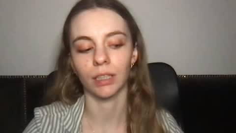 AriaCreazy online show from April 26, 8:17 pm