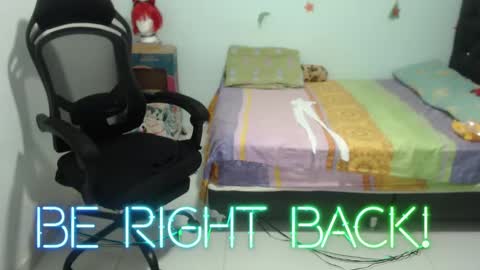 ...Ariana... online show from January 27, 7:03 pm