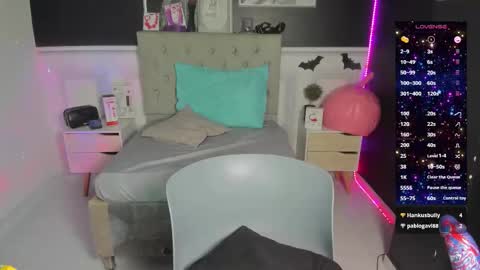 Ari online show from December 19, 6:03 pm