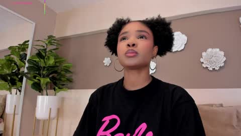 Aria Foster online show from April 3, 1:45 am