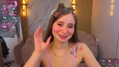 ariana18_b online show from March 6, 1:21 pm