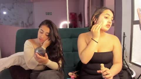 Ariana Hanna online show from April 11, 8:13 pm