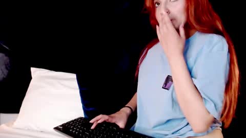 ariana_velvet online show from February 19, 6:54 pm