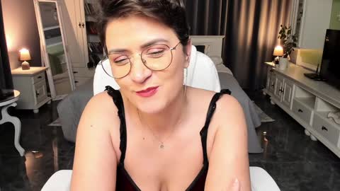 Ana online show from January 26, 3:58 pm