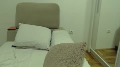 arianasxxx online show from November 25, 11:47 pm