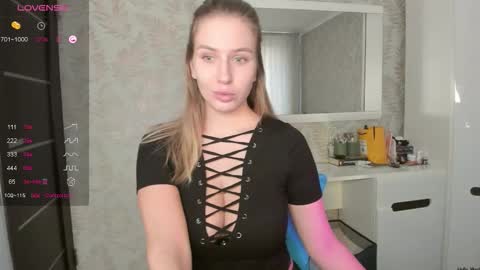 Ariana online show from December 2, 10:24 am