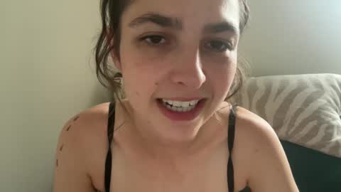 Snapshot of ariel_lena chatting on September 11, 7:48 pm Ariel online show from September 11, 7:48 pm