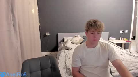 Ariel online show from January 7, 7:41 pm