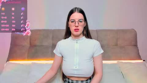 Ariella online show from October 24, 3:40 am