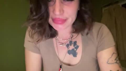 ariel  colin when hes here online show from January 16, 4:10 am