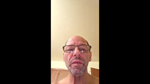 ariesborn41839242 online show from May 31, 12:59 pm