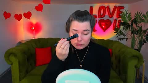 Ari online show from February 20, 9:11 am