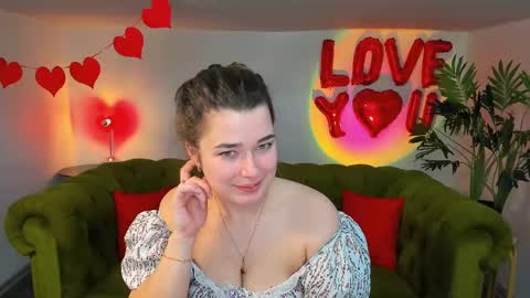 Ari online show from February 24, 3:42 pm