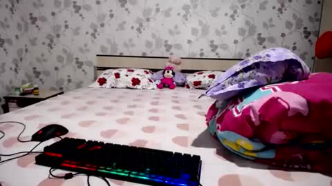 Arina online show from April 2, 12:40 am