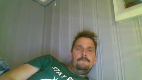 ariparikrigsmann online show from October 4, 5:22 pm