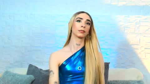   Nice to meet you  thumb up me please its important I  LOOK MY BIO DOWN online show from May 17, 5:16 am
