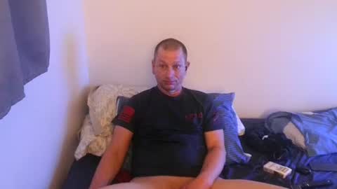 luv2benawty online show from February 16, 11:30 am