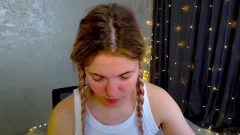 Arlana online show from February 2, 8:21 am