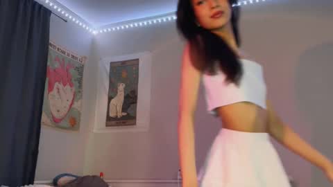 arlicee online show from May 29, 4:49 pm