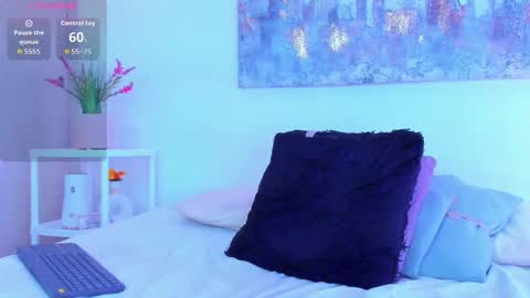   online show from March 27, 8:26 am