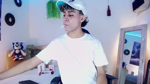 armond online show from February 1, 4:54 pm