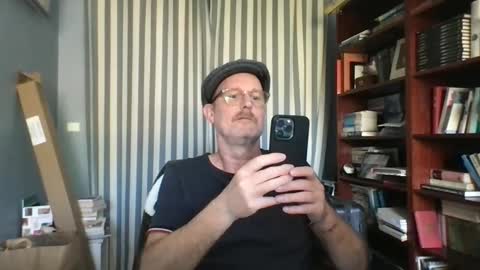 Arn online show from April 17, 12:29 pm