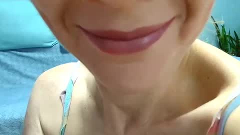 Aromalovee online show from July 27, 1:08 pm