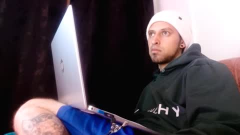 aron 15 online show from January 31, 5:19 am