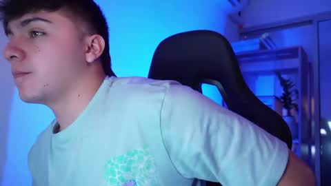 aron__cooper online show from May 26, 12:28 am